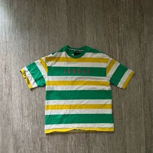 Jordan Brand
Striped Shirt(Green/Yellow/Cream)
Oversized 
Medium